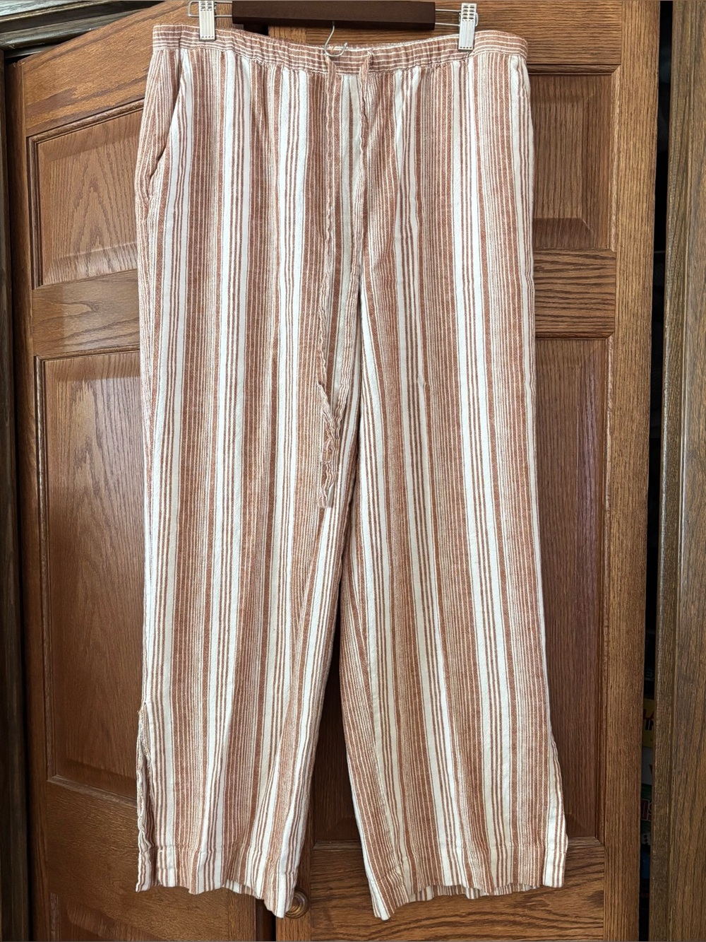 Chaus New York Linen Striped Pants